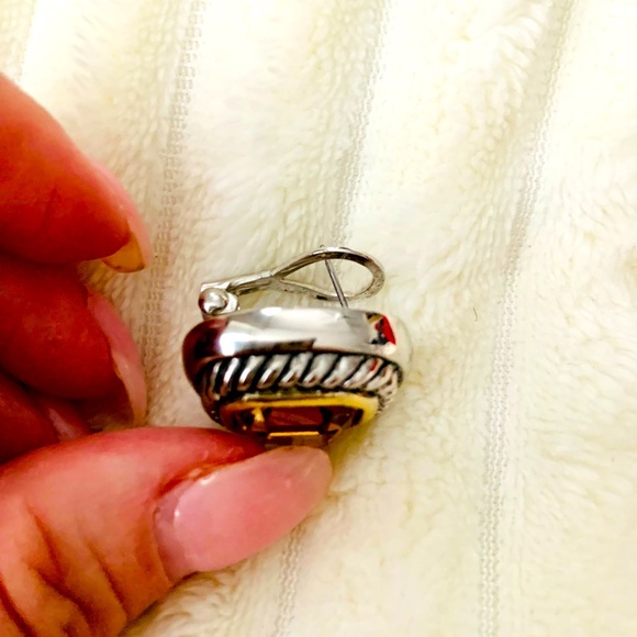 NWOT SILVER BRAID TOPAZ STUD PIERCED EARRINGS DAVID YURMAN STYLE LOOK STUNNING - Picture 3 of 4